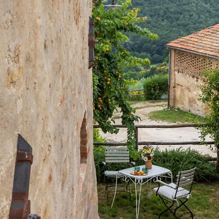 Agriturismo Borgo D'Asso San Giovanni d'Asso Exterior photo